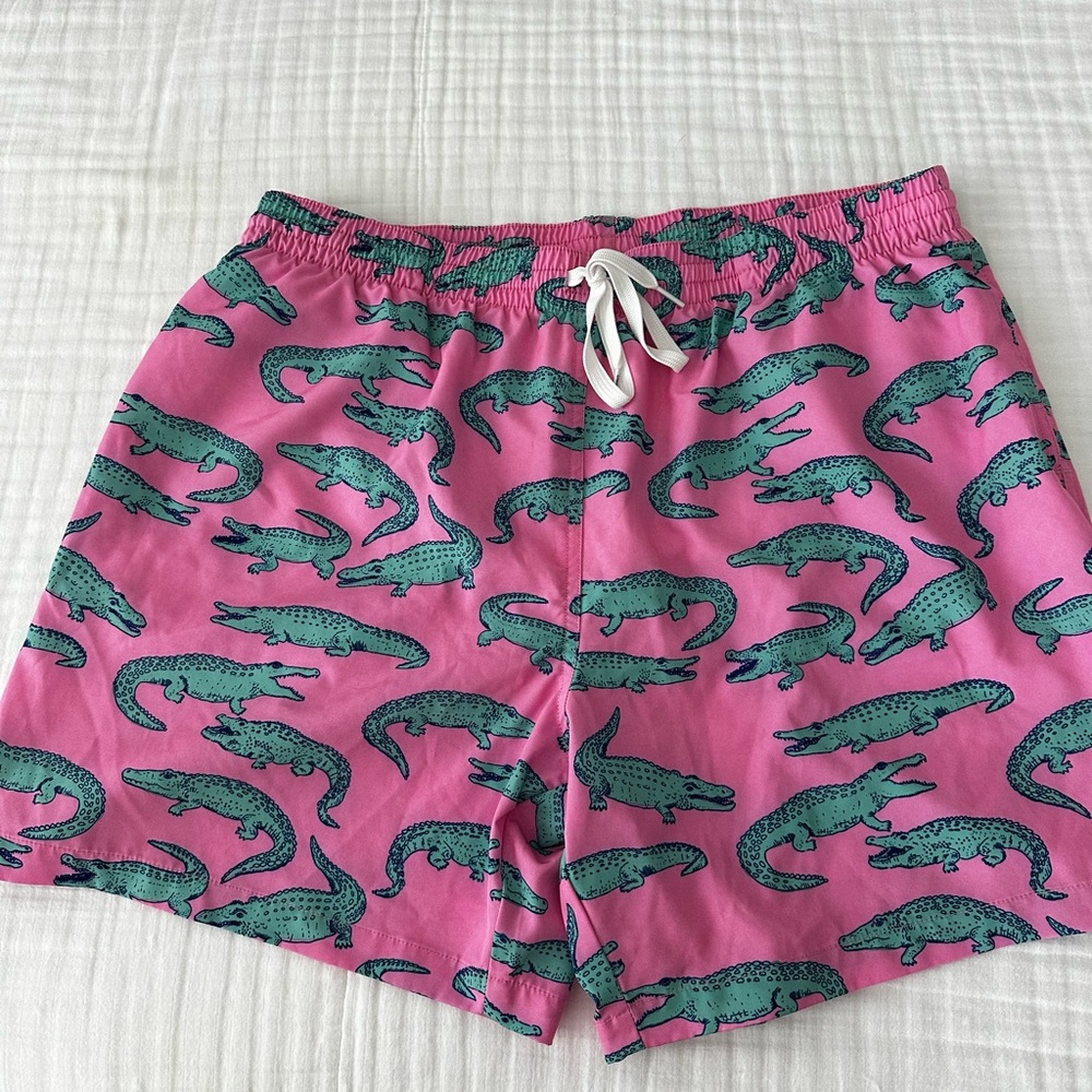 Chubbies men’s swim trunks 2XL